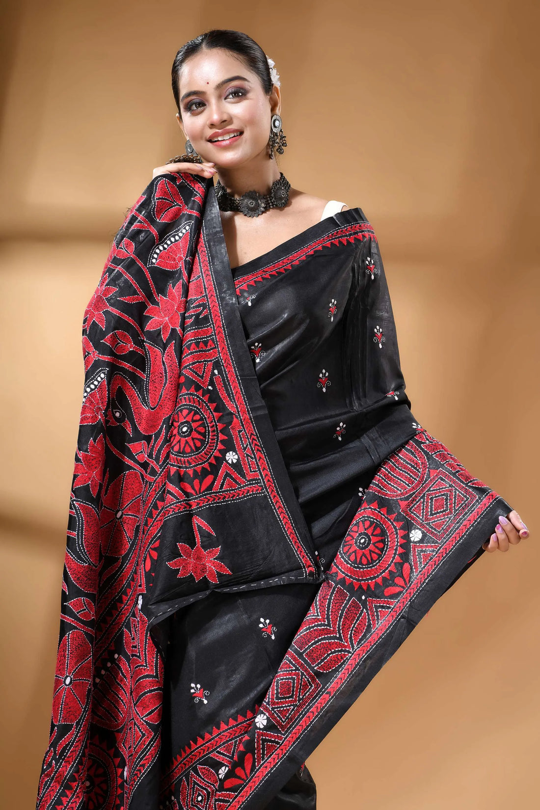 Red thread swan motif floral silk kantha stitch saree in black black silk saree intricate red 2