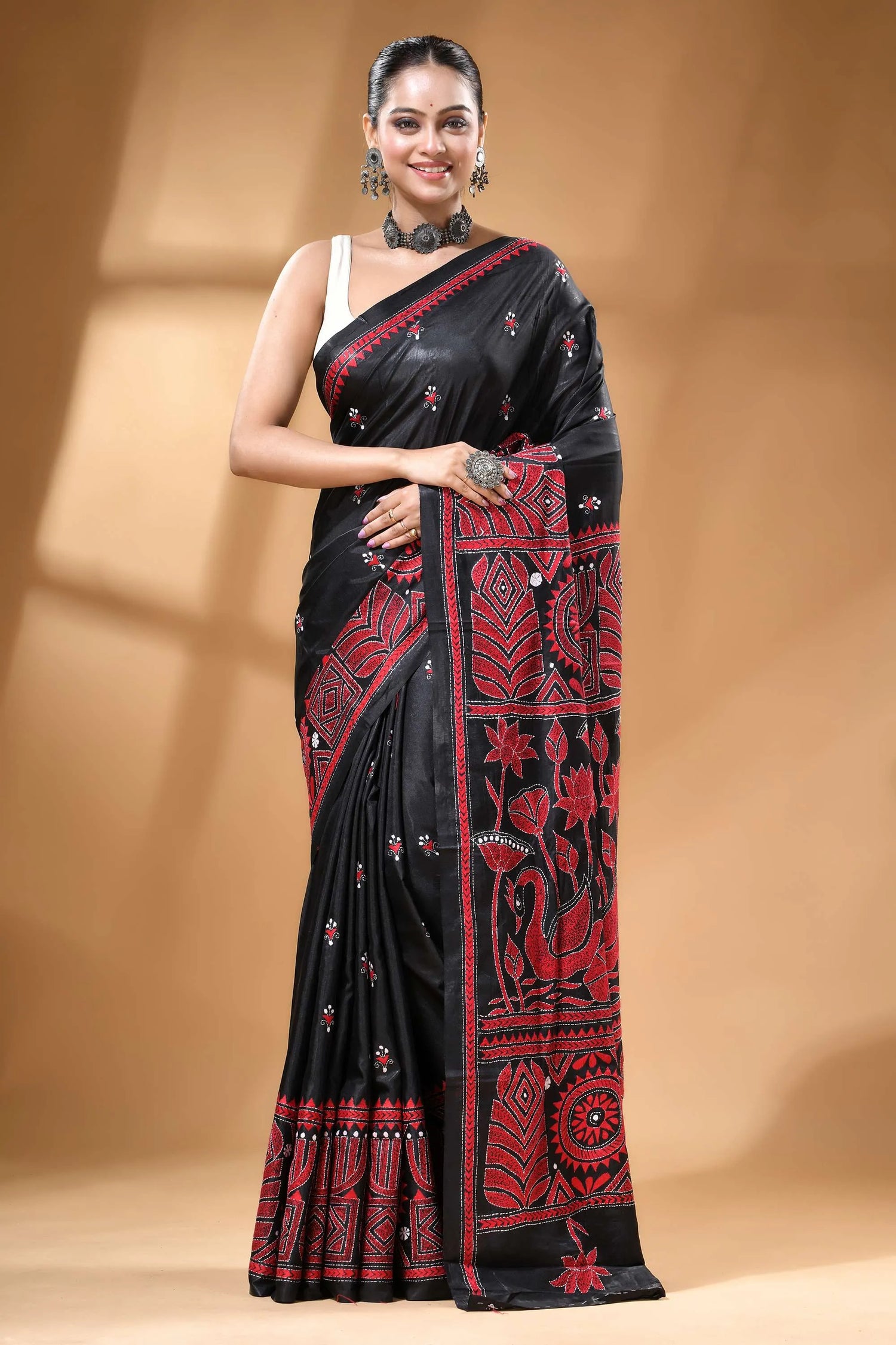 Red thread swan motif floral silk kantha stitch saree in black intricate 1