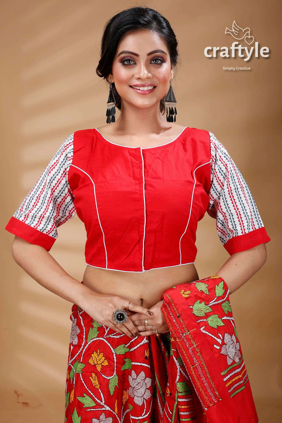 Red & white boutique designer cotton blouse red blouse patterned sleeves 1