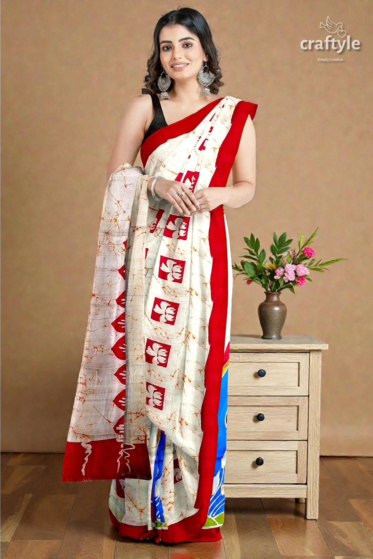 Red white goddess ma durga hand batik mulberry pure silk saree 3