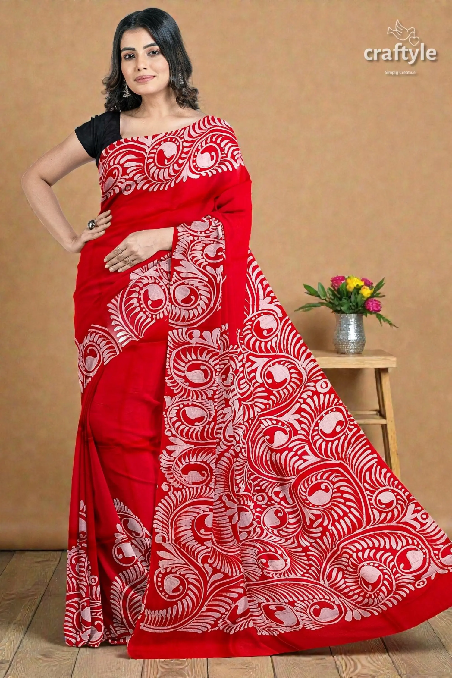 Red white soru tuli hand batik mulberry pure silk saree - 5