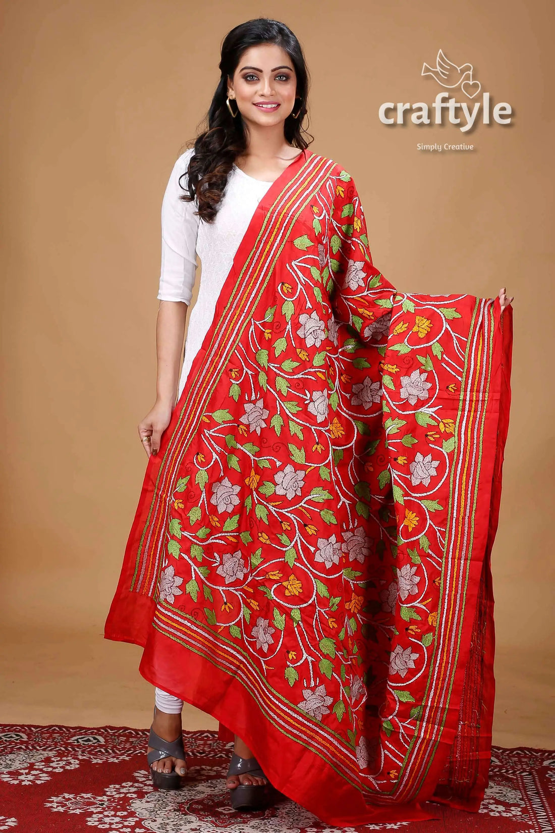 Rose flower motif red hand embroidered silk kantha dupatta red floral patterned dupatta 1