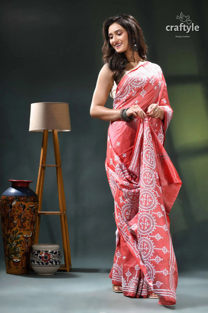 Rose gold intricate white gujrati embroidery silk saree coral white bandhani saree intricate 7