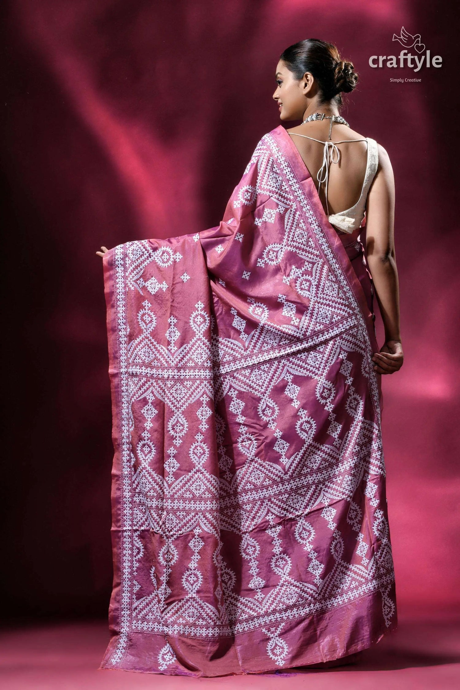 Rose gold kutch work elegant kantha stitched saree pink saree white embroidery 5