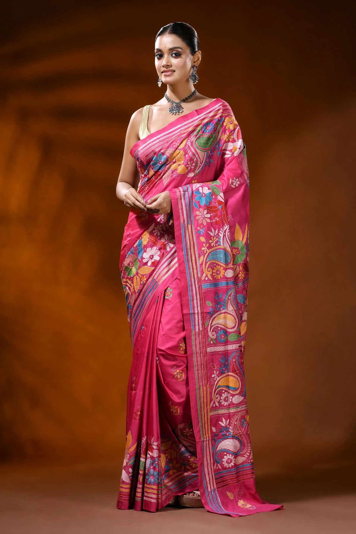 Rose pink handcrafted silk kantha saree with paisley floral design 6