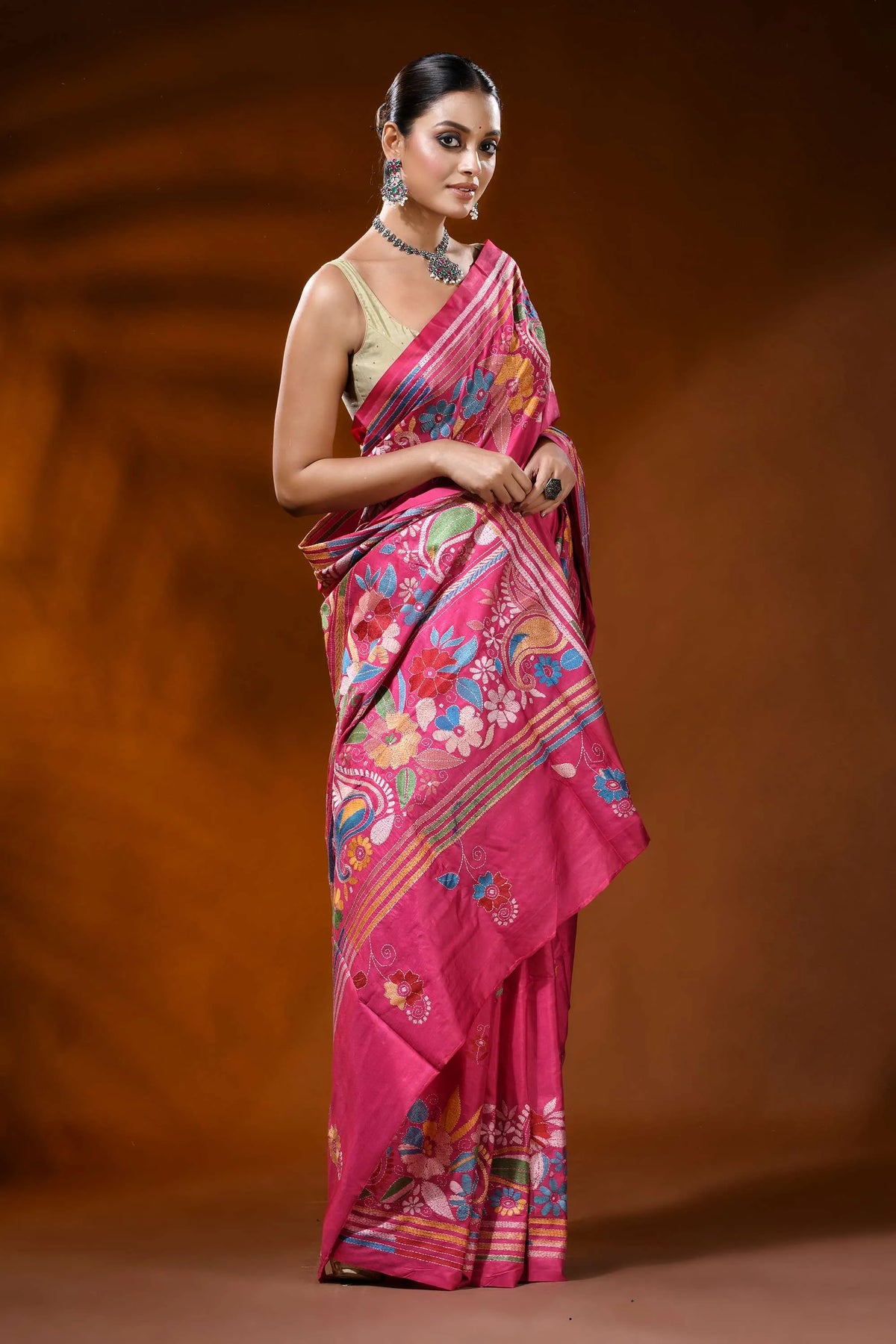 Rose pink handcrafted silk kantha saree with paisley floral design 4
