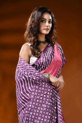 Rose wine dyed kutch work silk saree with mirror detailing ethnic design 2