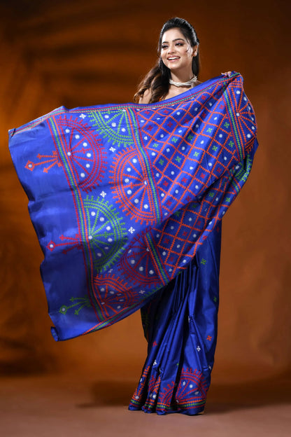 Royal blue silk gujarati stitch saree with multicolor ethnic design 5