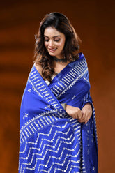 Royal blue silk gujrati stitch saree with chevron design mirror work 2