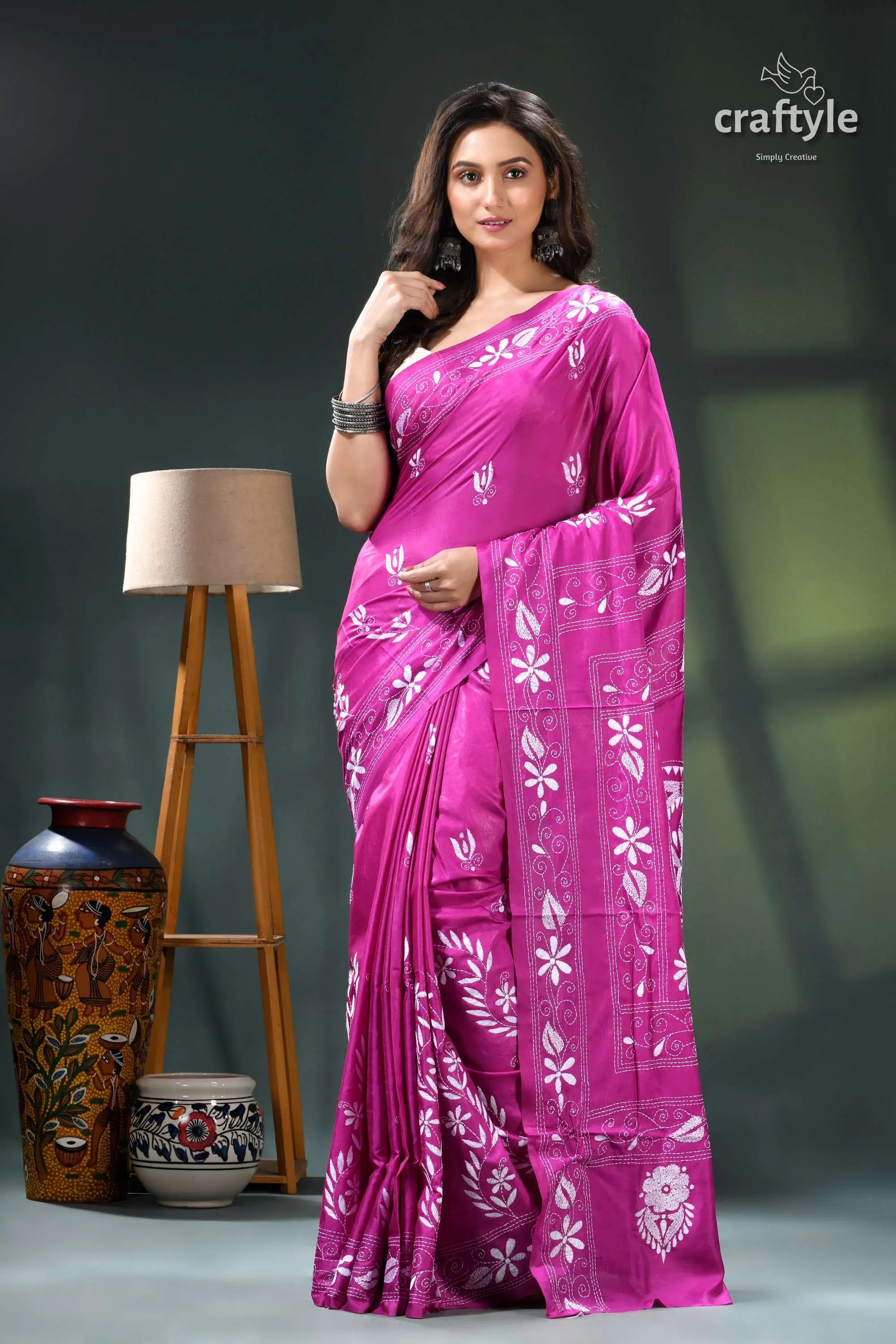 Royal fuchsia fish motif artisanal silk kantha stitch saree magenta floral batik saree white 7