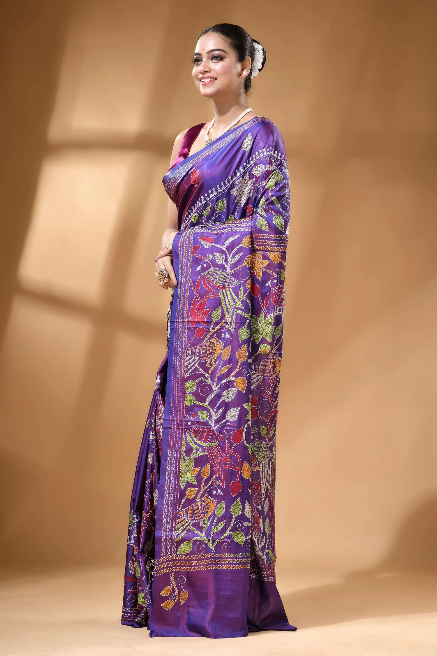 Royal purple multi-thread bird theme kantha silk saree vibrant purple silk saree adorned 3