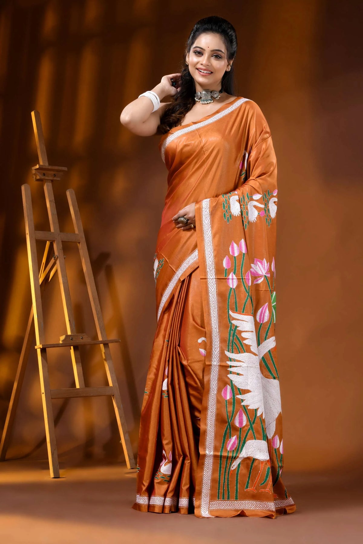 Rust orange multi-thread swan motif hand embroidered silk kantha saree 6