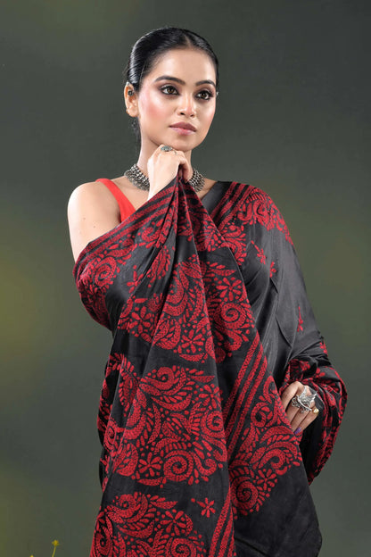 Sable black red paisley motif handcrafted kantha stitch silk saree 2