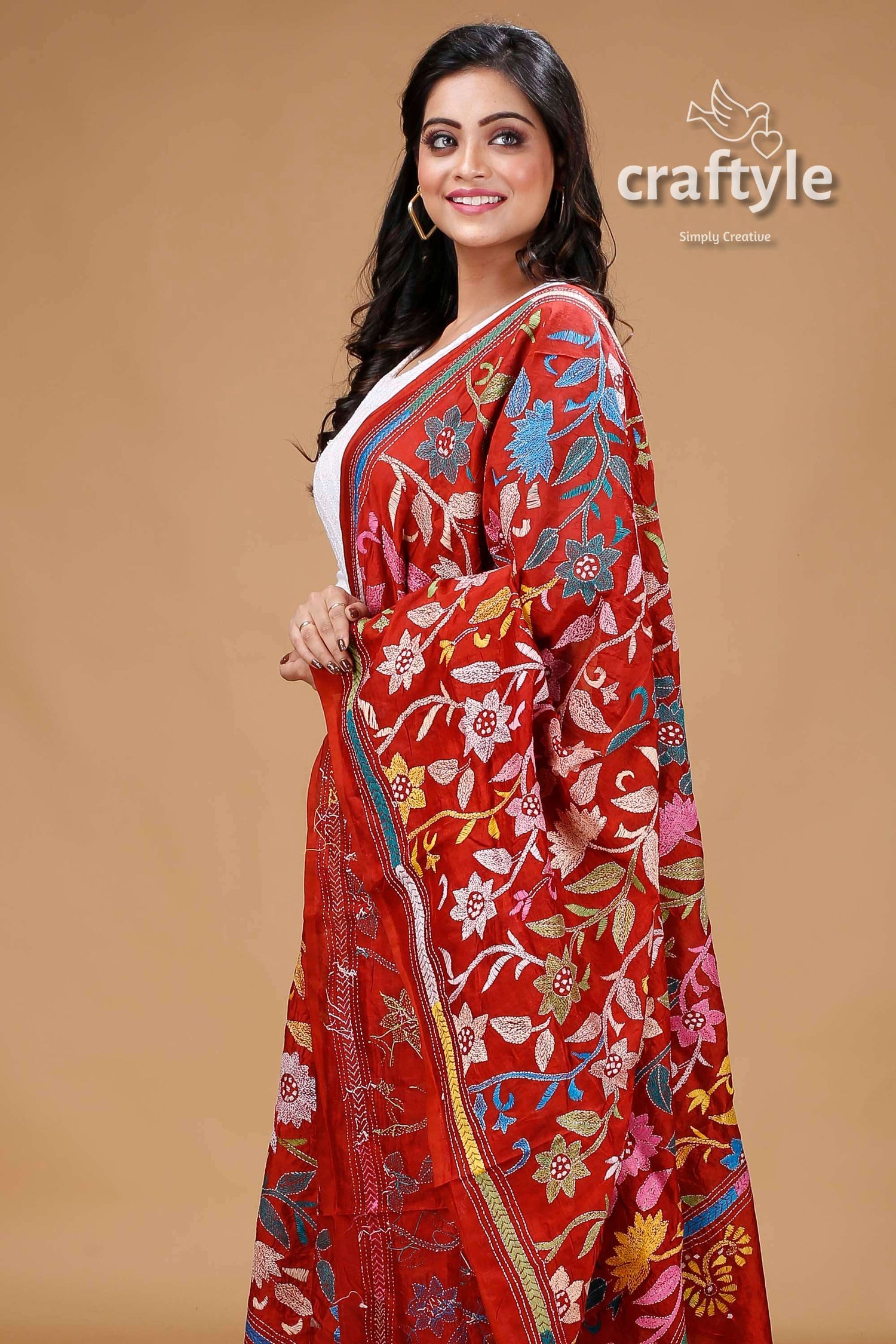 Sacrlet Red Blended Bangalore Silk Kantha Work Dupatta - Craftyle