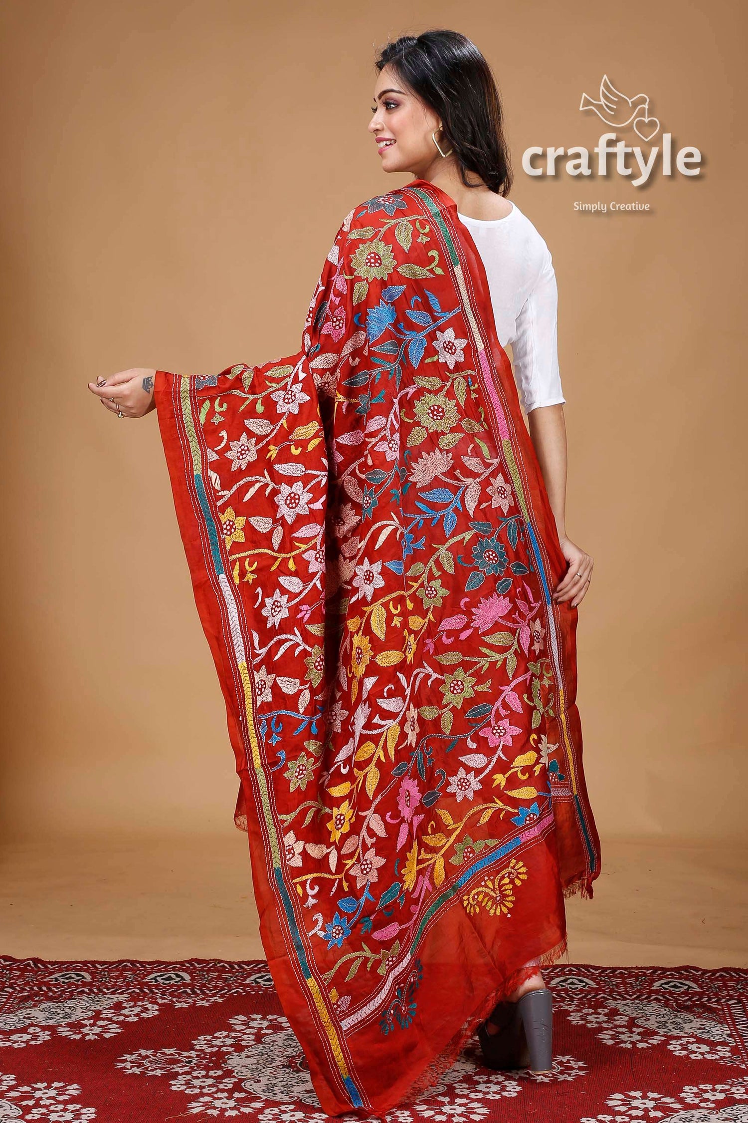 Sacrlet Red Blended Bangalore Silk Kantha Work Dupatta - Craftyle