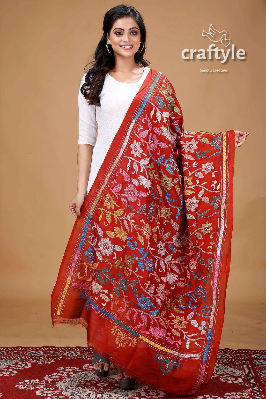 Sacrlet red hand embroidered silk kantha work dupatta floral 1