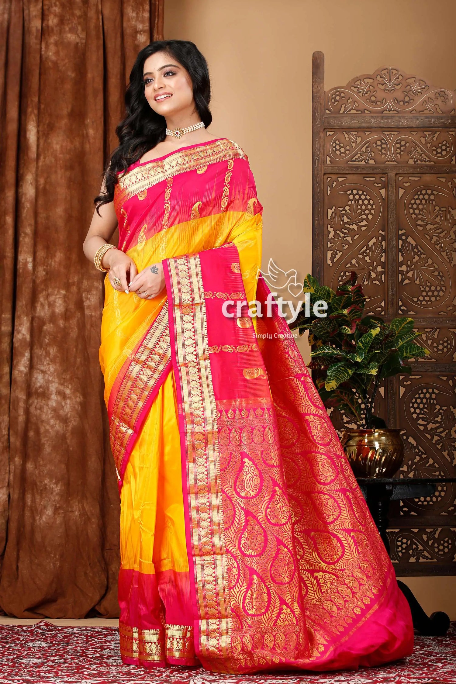 Selective yellow and magenta kanjivaram silk saree yellow pink silk saree 4