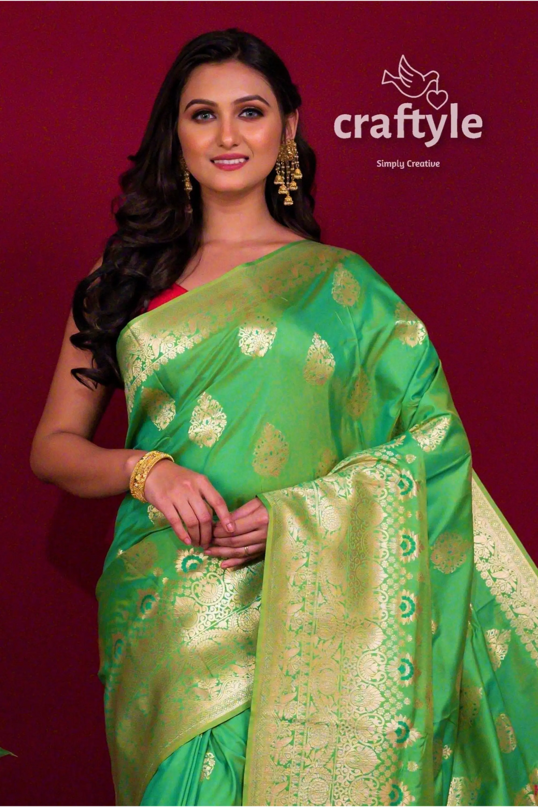 Shamrock green dual tone katan semi silk saree for women green gold silk saree 2