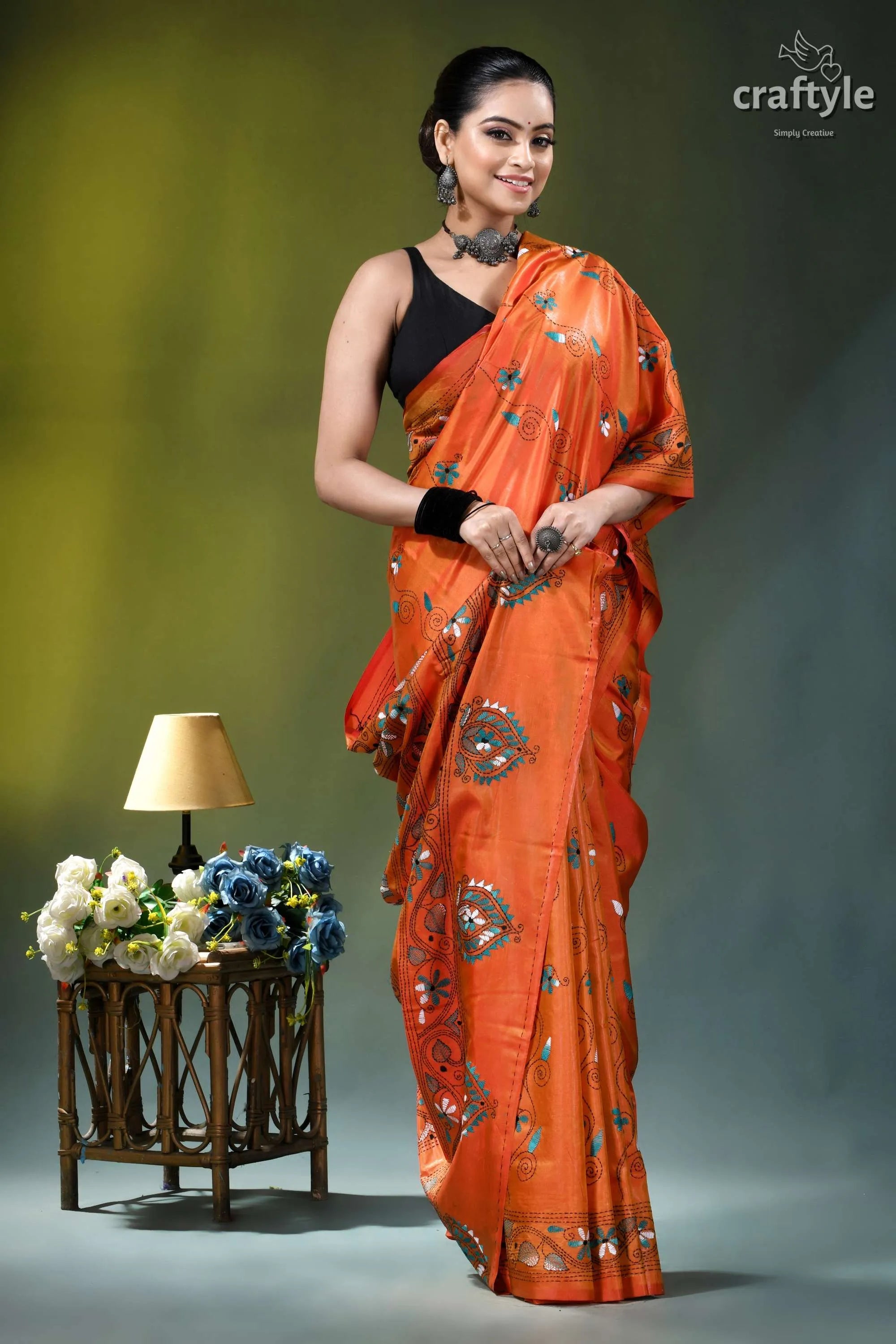 Shocking orange swan motif handcrafted silk kantha saree orange silk saree intricate silver 4