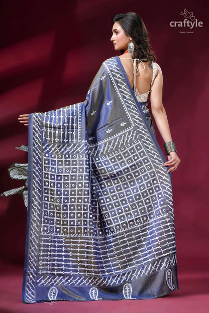 Shuttle grey handcrafted gujrati stitch silk saree - mirror work navy blue white patterned silk 5