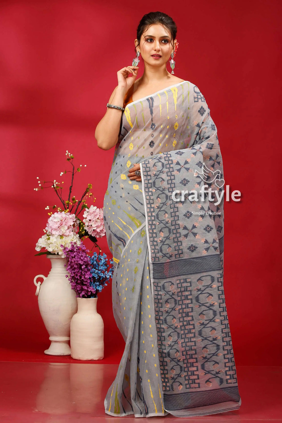 Silver grey traditional handloom jamdani sari gray patterned saree 1