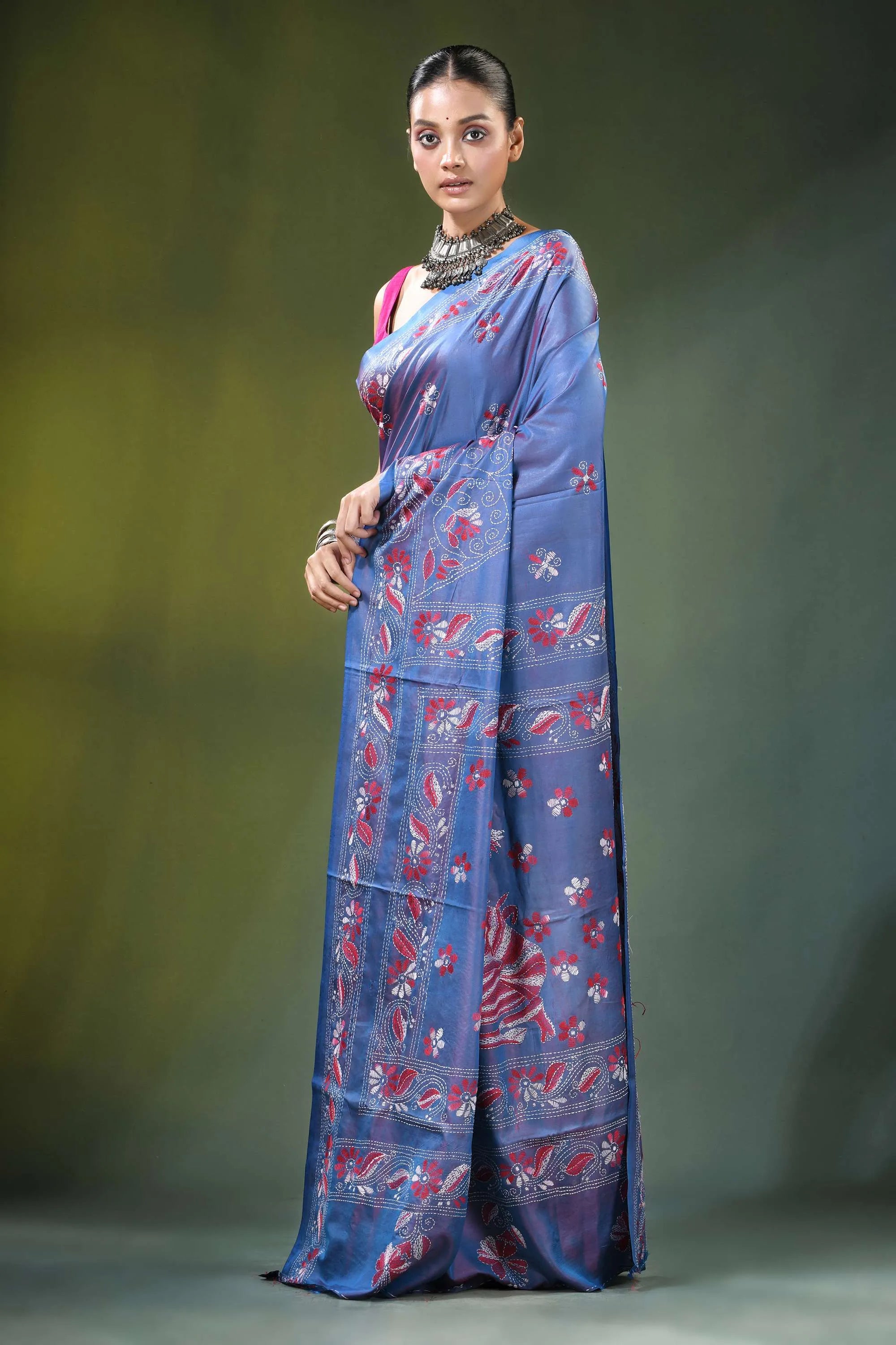 Slate blue handcrafted shakuntala motif kantha silk saree intricate red white 3