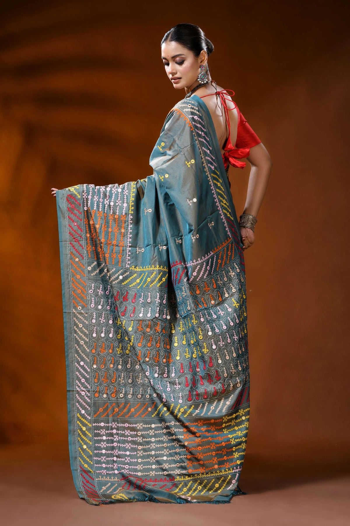 Slate blue silk kutch work saree with multi-thread handcrafted mirror detailing 5