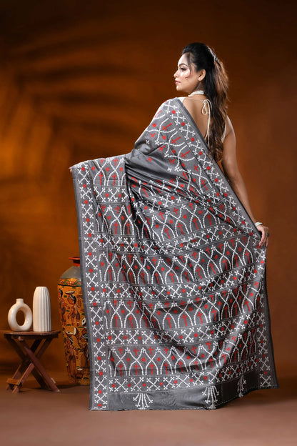 Slate grey silk gujrati stitch saree with red white ethnic motif 5