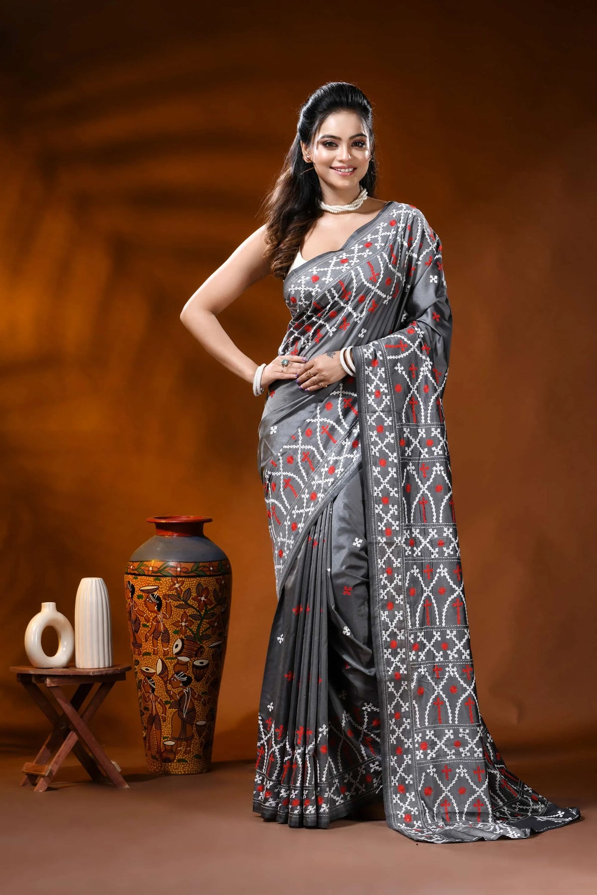 Slate grey silk gujrati stitch saree with red white ethnic motif 1