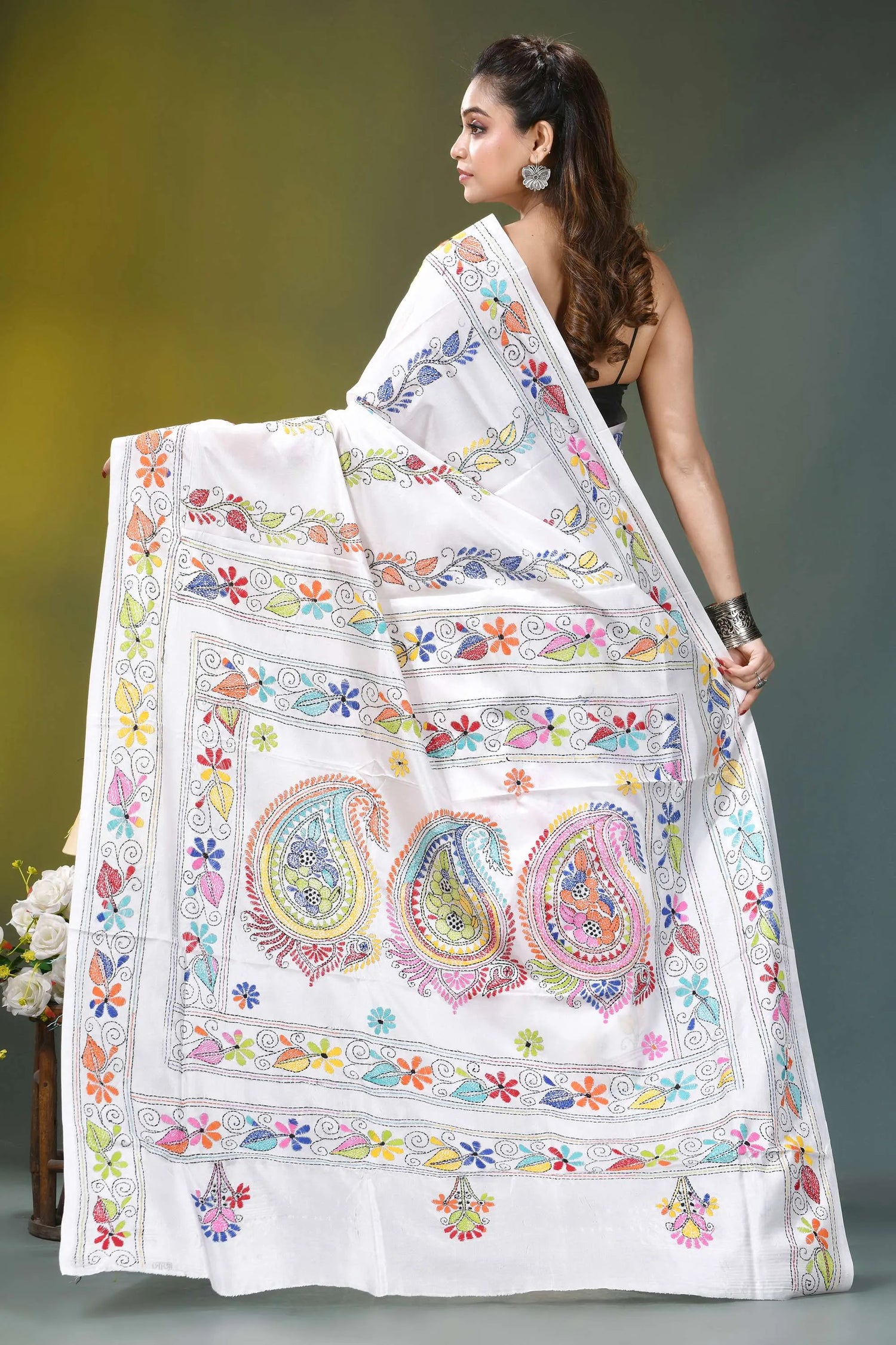Snow white multicolor floral motif silk kantha stitch saree white embroidered saree vibrant paisley 5