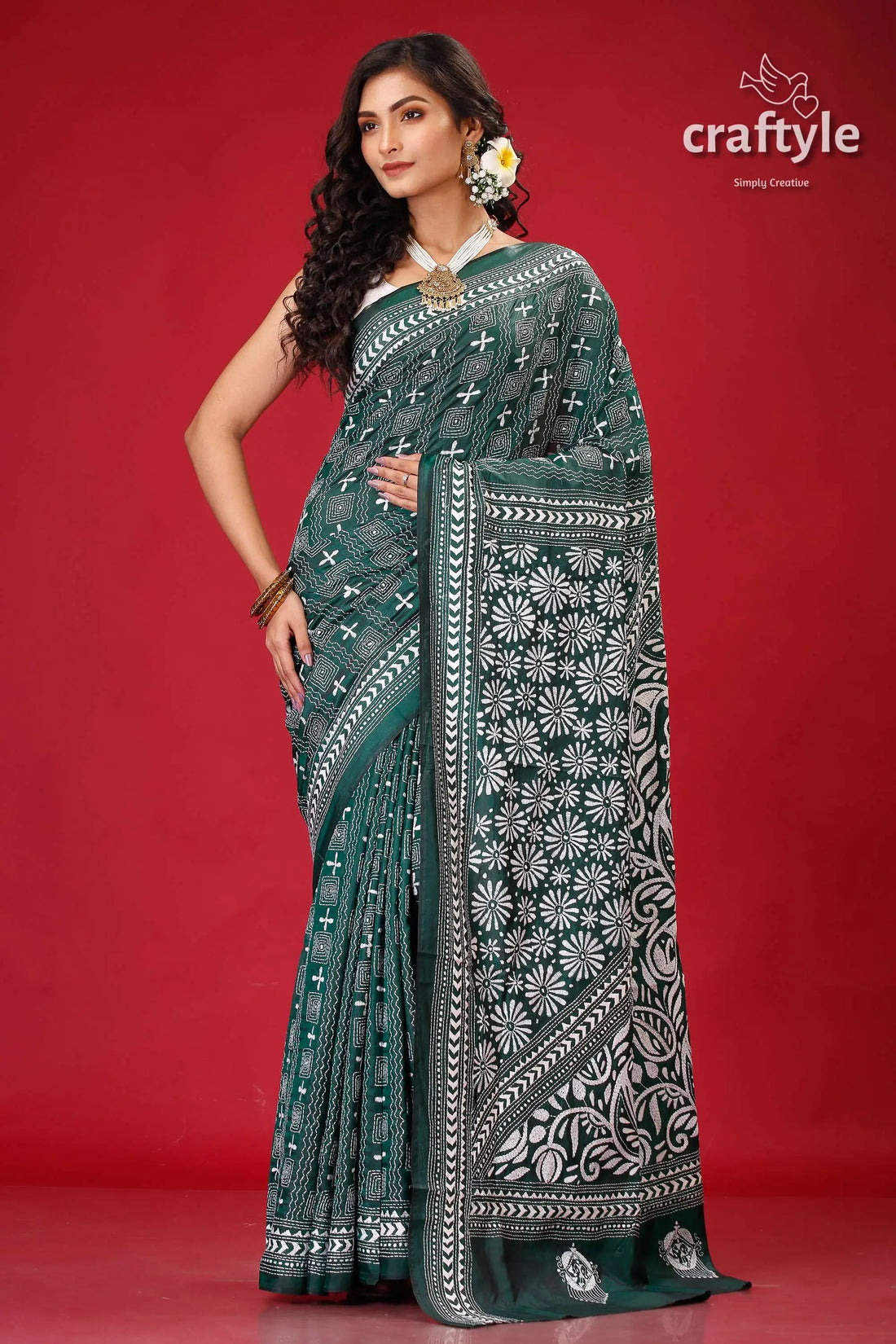 Spartan green white thread silk kantha stitch saree green white patterned saree 1