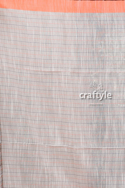 Stylish paris white handloom cotton saree with delicate stitching lightweight checkered fabric 6