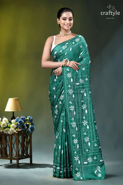Surfie green white thread floral exquisite silk kantha saree emerald green saree intricate white 7