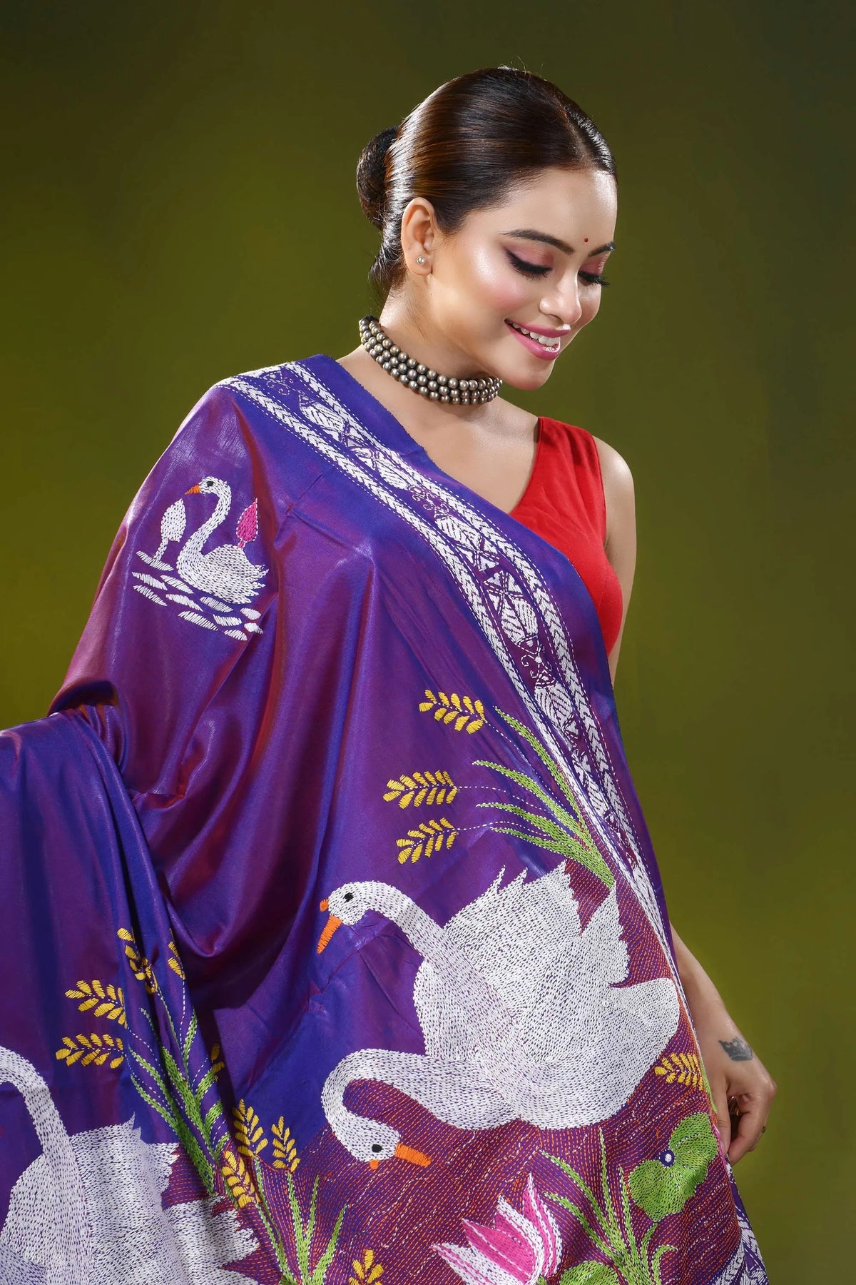 Swan motif royal purple kantha embroidery silk saree handcrafted 2