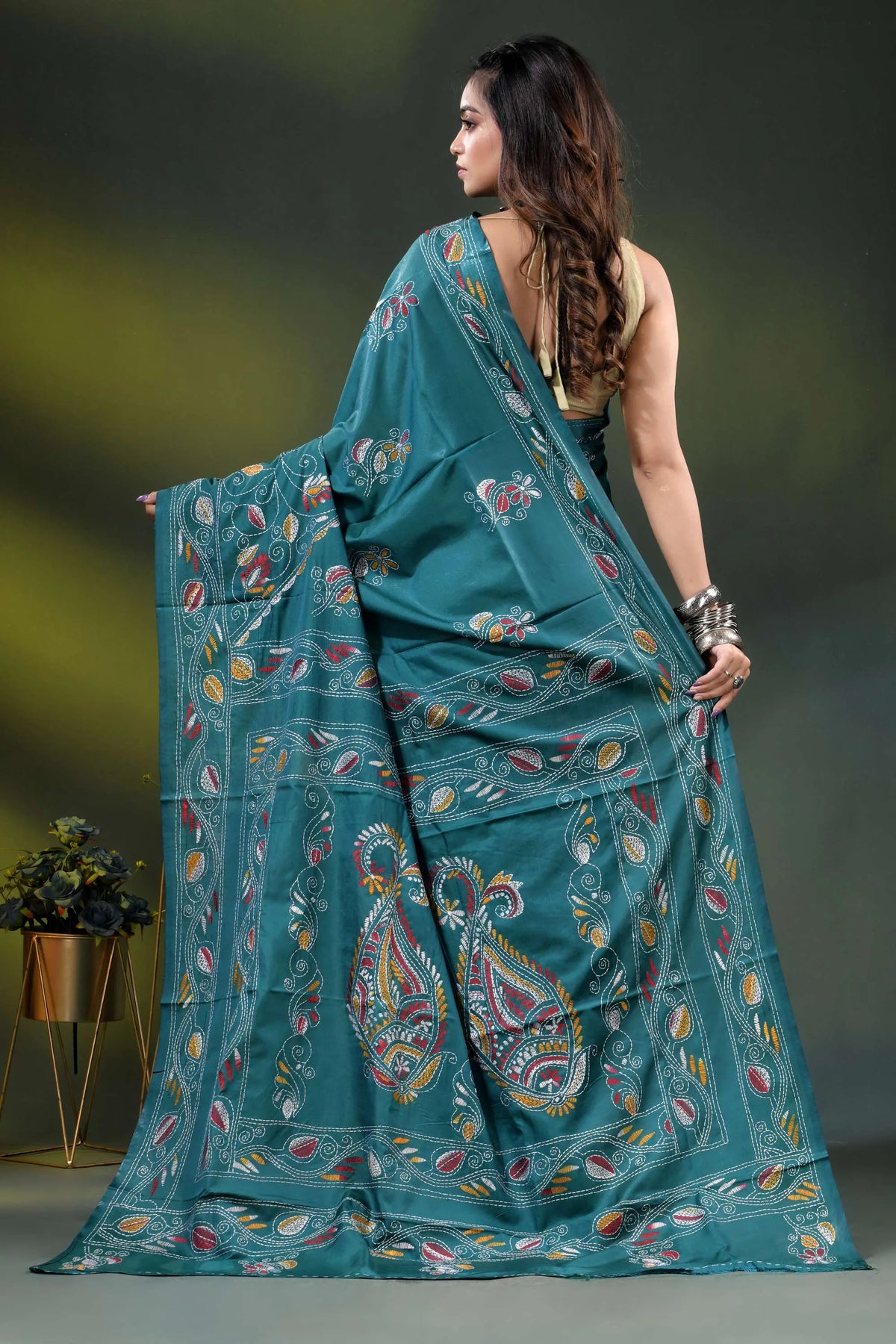 Teal paisley motif multi-thread hand embroidered silk kantha saree 4