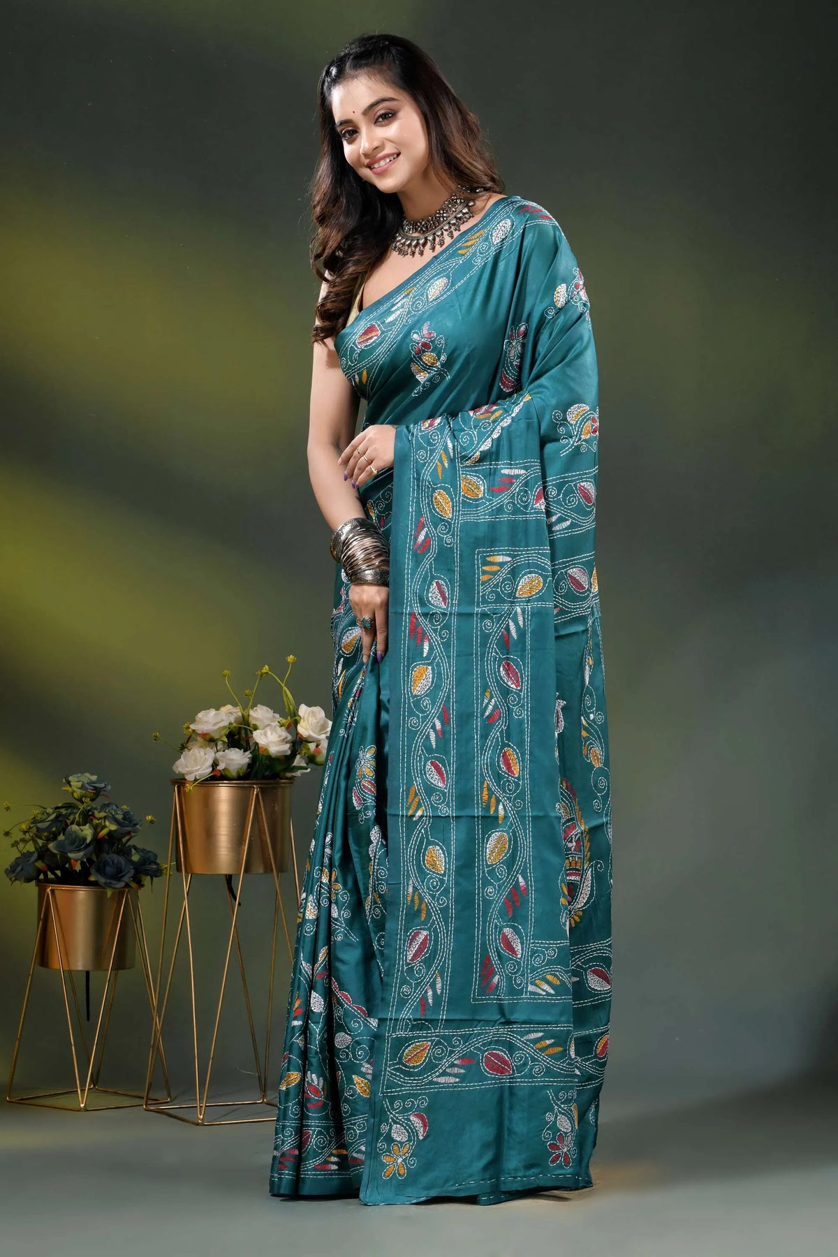 Teal paisley motif multi-thread hand embroidered silk kantha saree 3