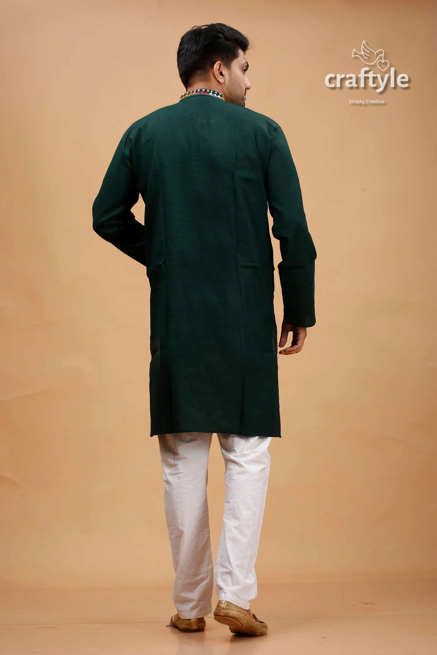 Timber green multithread hand embroidered kantha mens kurta dark long-sleeved simple 5