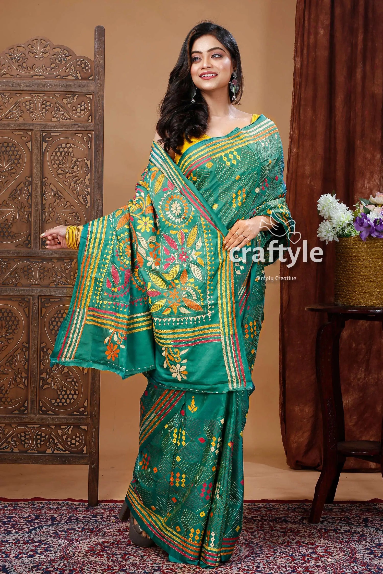 Traditional forest green silk kantha saree for women woman green embroidered sari 5