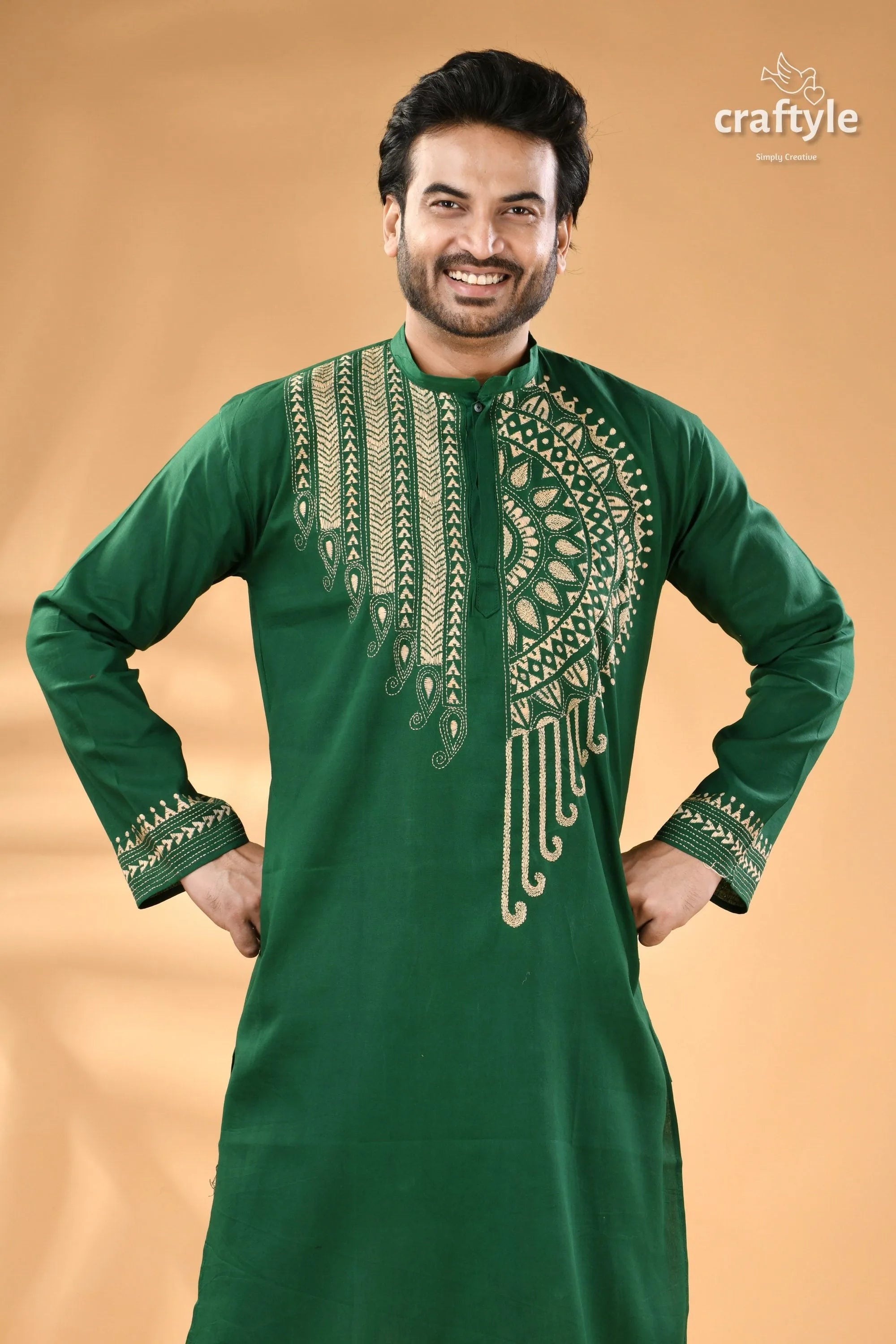 Tropical green cotton mens kurta - hand kantha embroidery men’s emerald embroidered long-sleeve 2