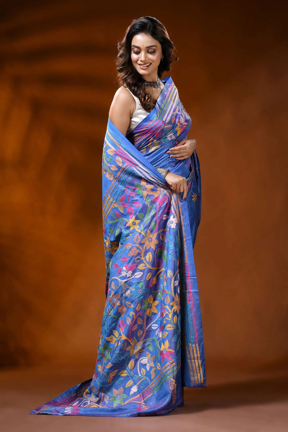 Tufts blue silk kantha stitch saree with multicolor floral design 4