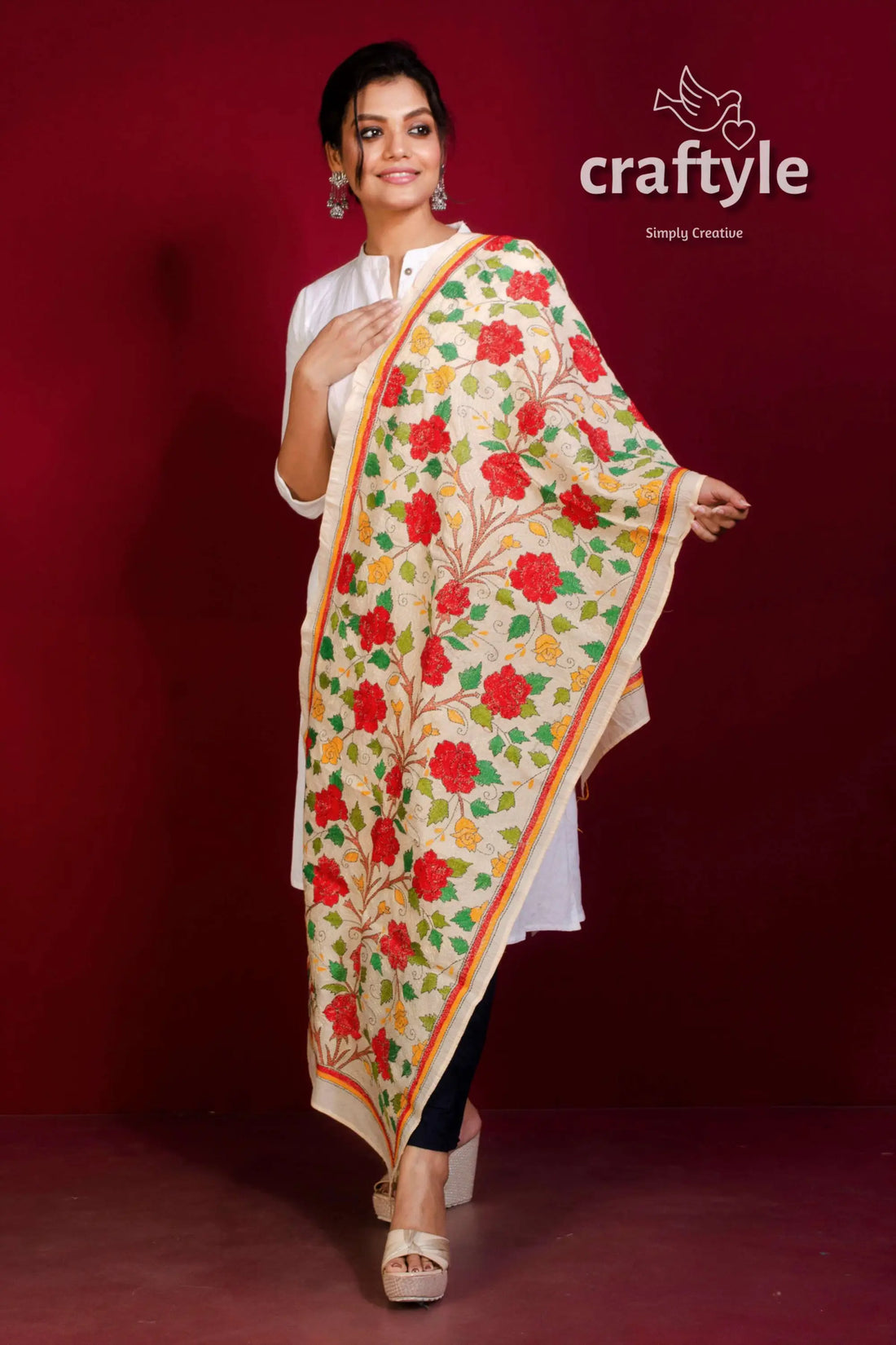 Tussar silk embroidered kantha stole floral patterned shawl 1