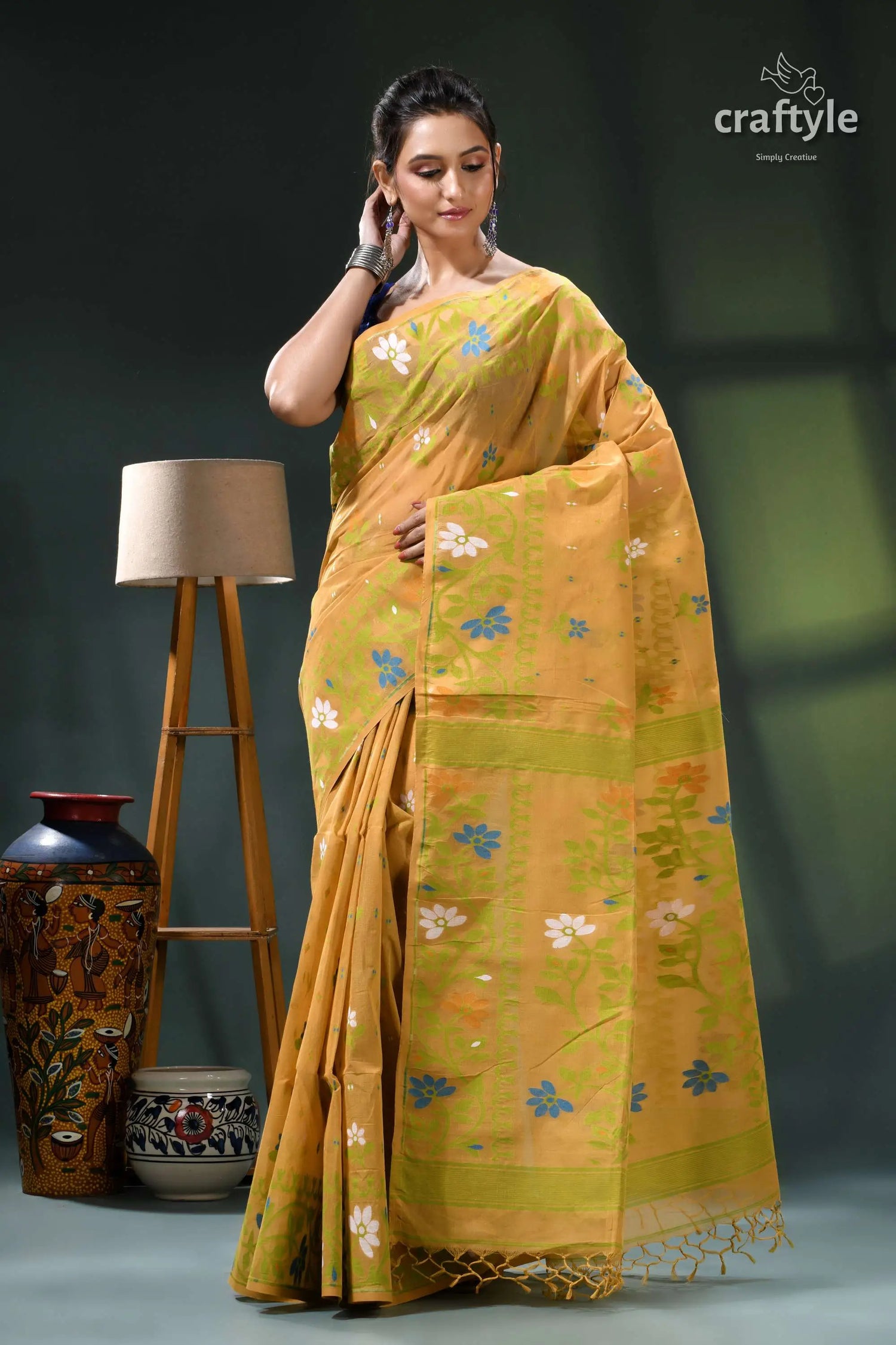 Tussock color floral cotton jamdani saree for women yellow floral saree green border 6