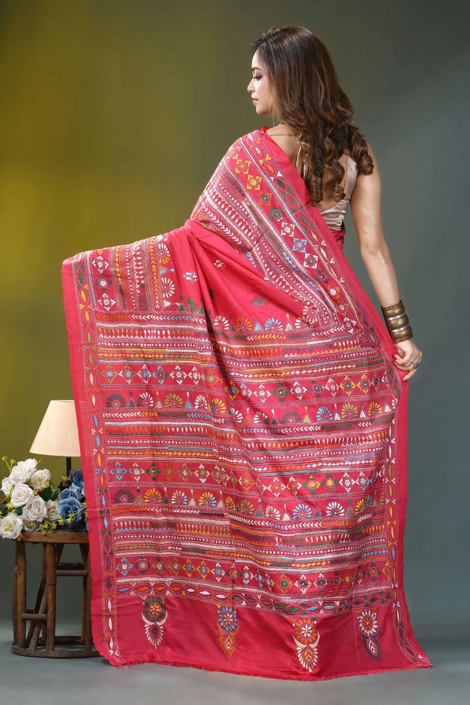 Valentine red multi-thread ethnic design silk kantha saree vibrant red handwoven saree intricate 4