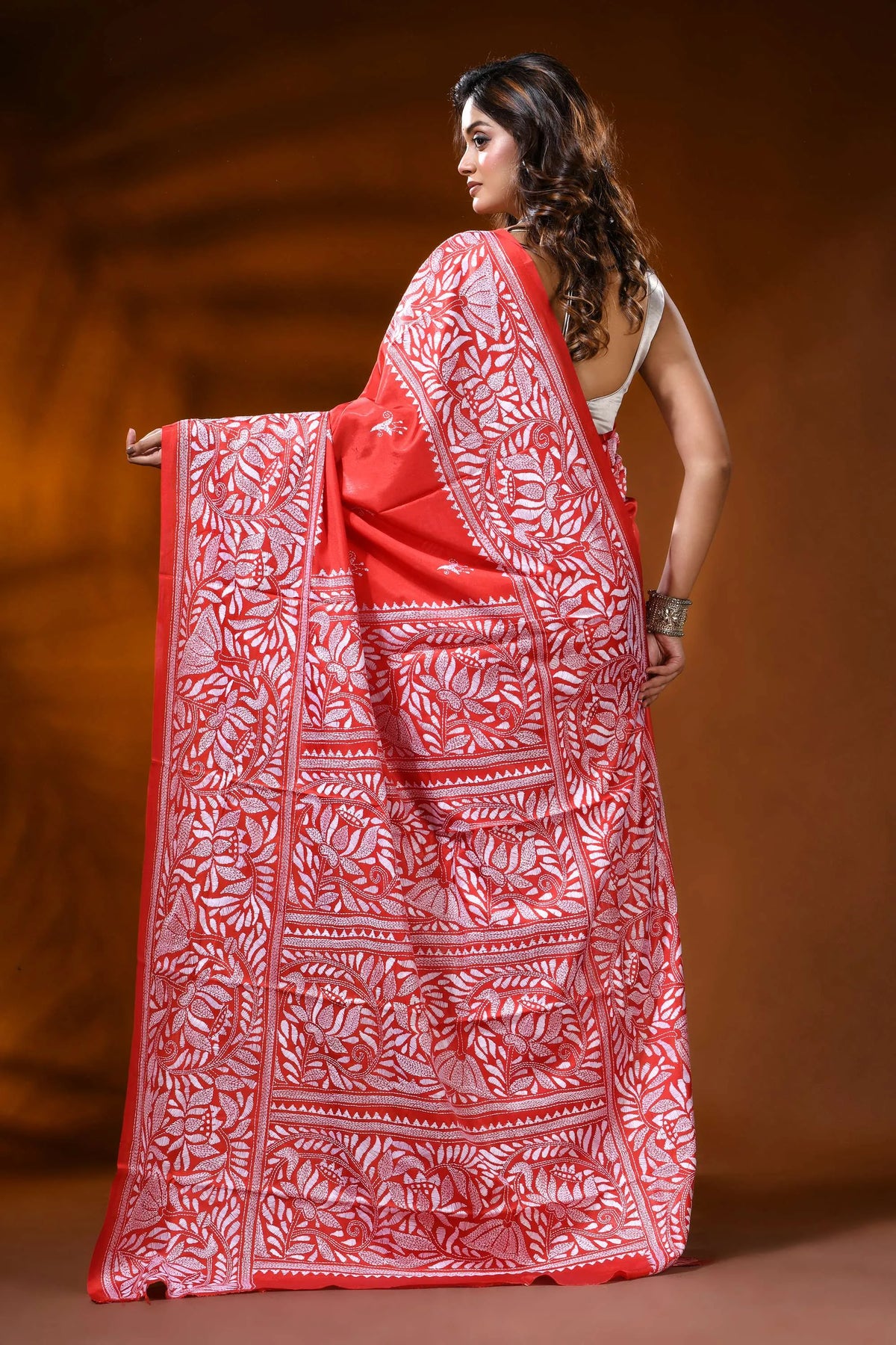 Vermilion red kantha work saree with handmade floral motif in silk 5