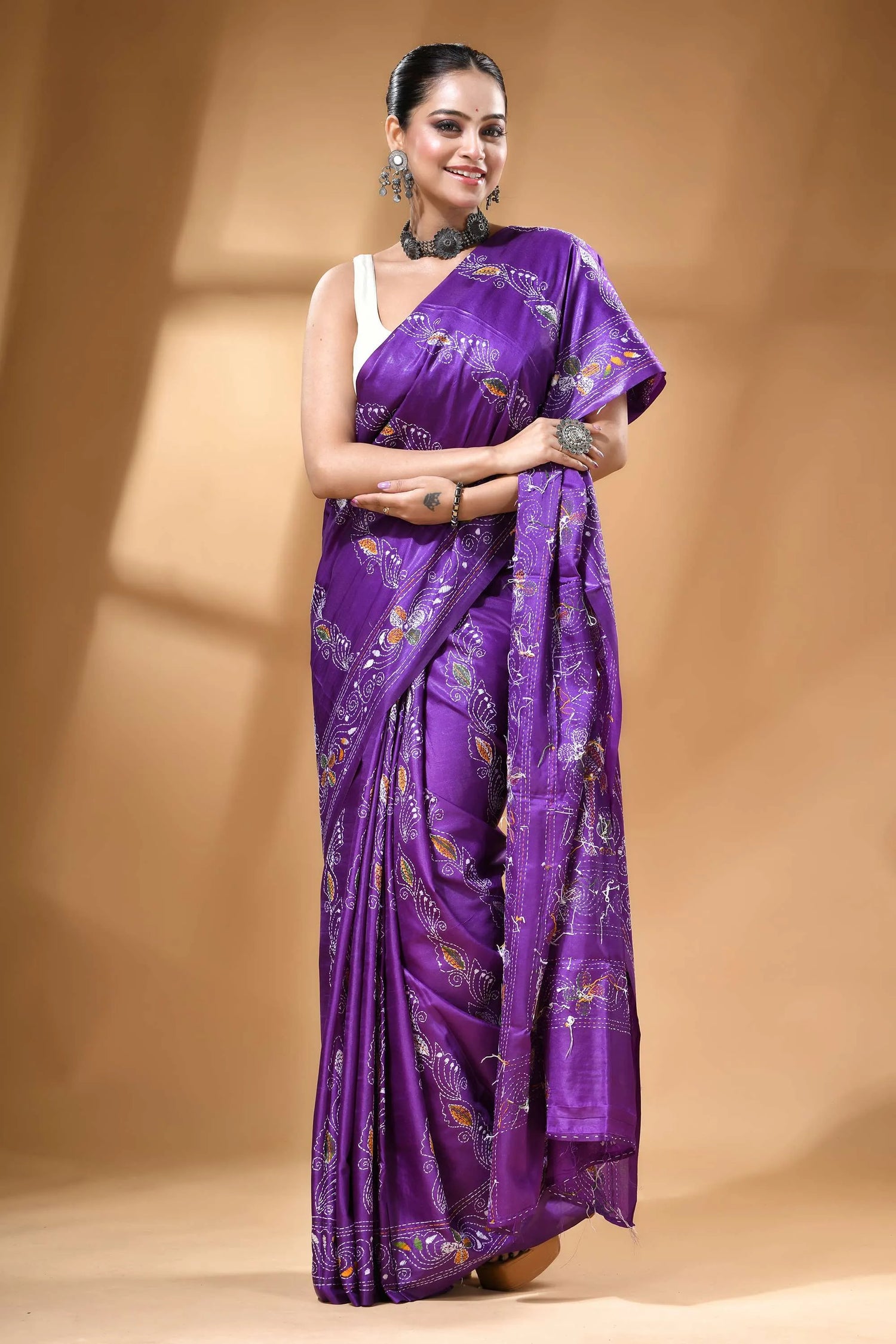 Violet multicolor nature theme silk kantha work saree vibrant purple silk saree adorned 4