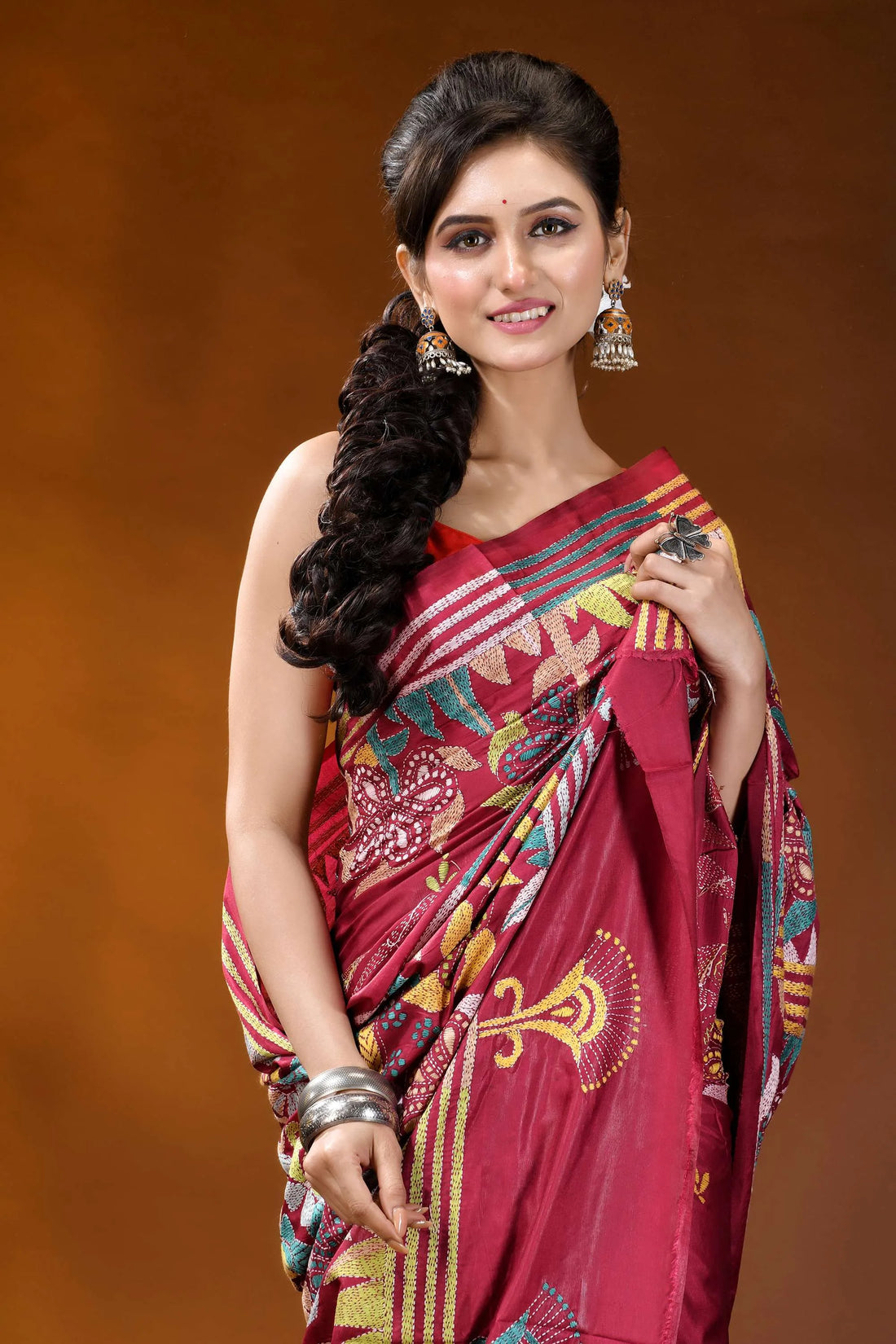 Vivid burgundy handmade silk kantha work saree - multithread floral design woman wears vibrant maroon saree 2