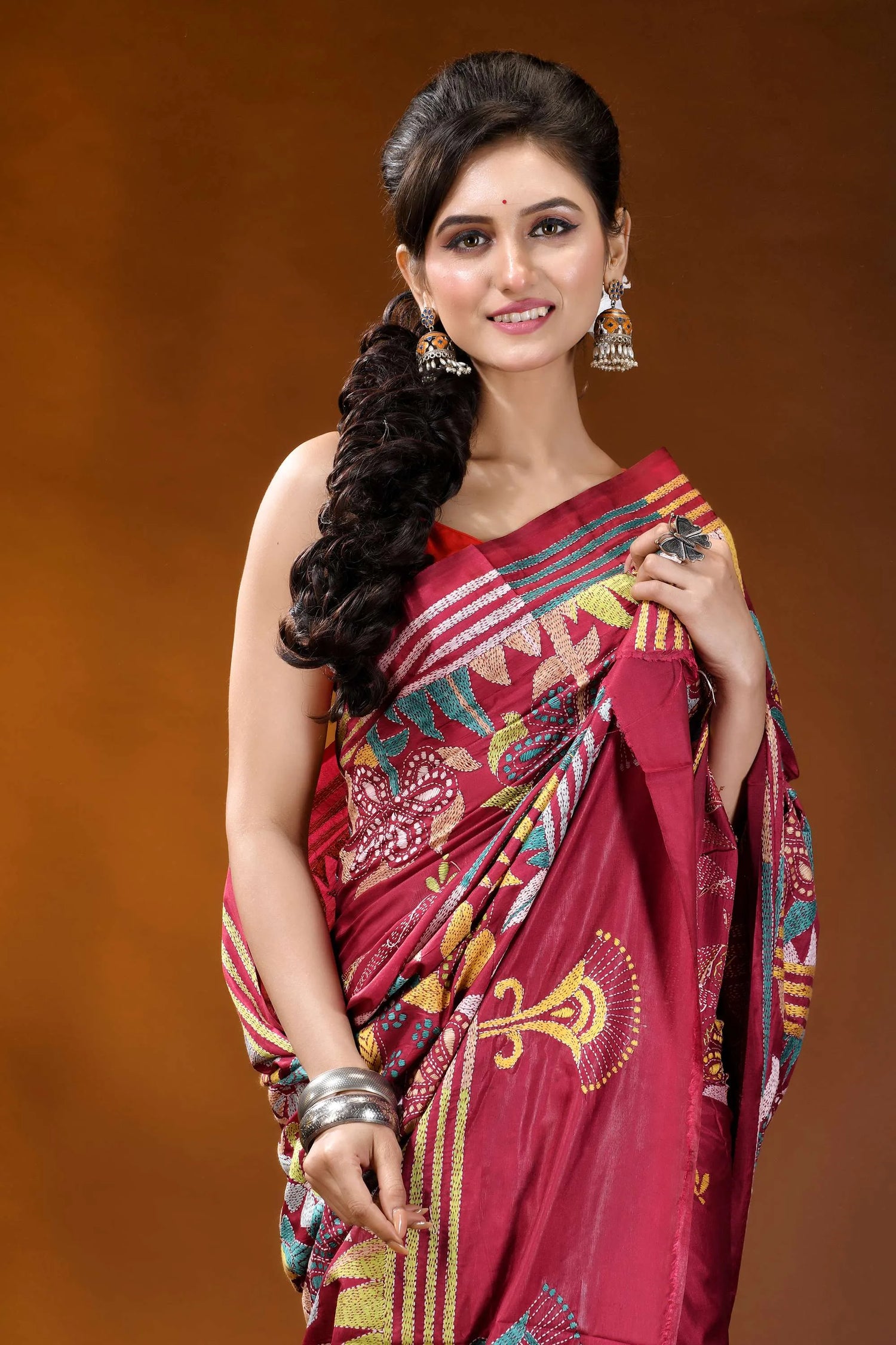 Vivid burgundy handmade silk kantha work saree - multithread floral design woman wears vibrant maroon saree 2