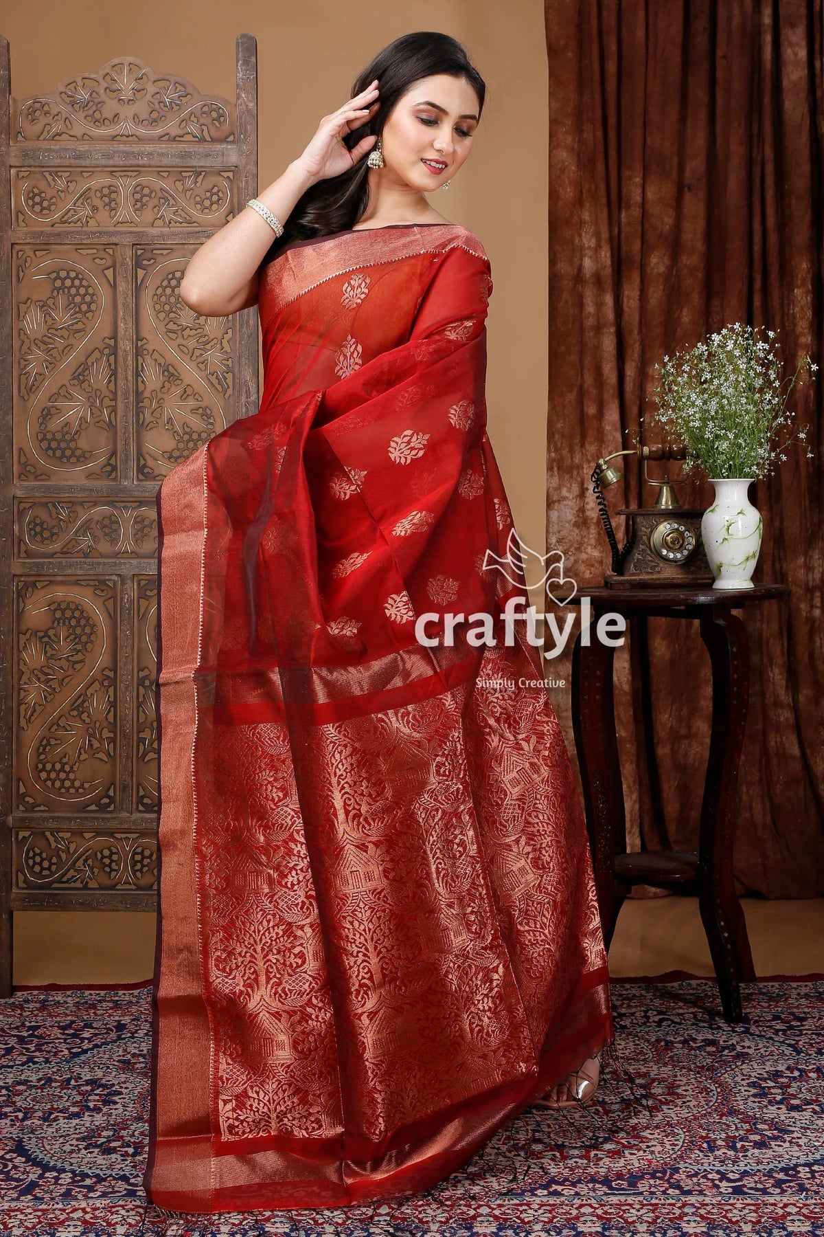Vivid burgundy zari work handloom saree - intricate design red gold 4