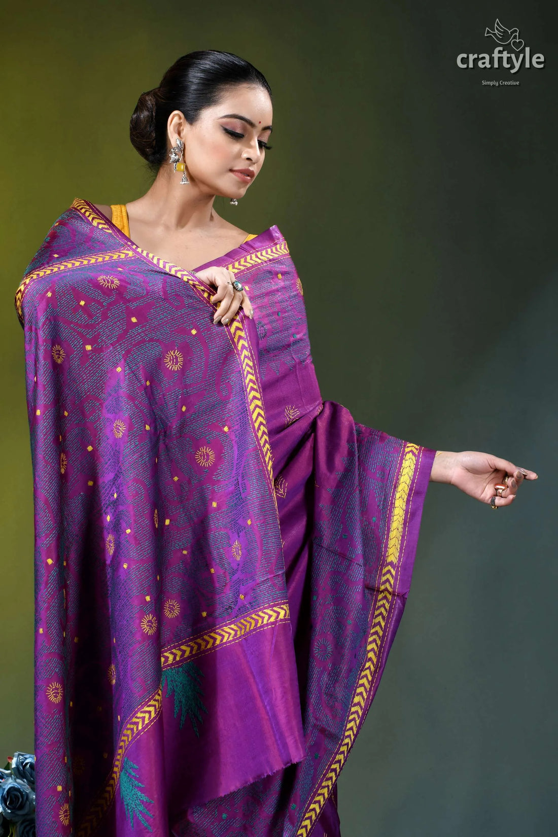 Warm purple handcrafted jamdani motif silk kantha stitch saree rich purple saree intricate golden 2