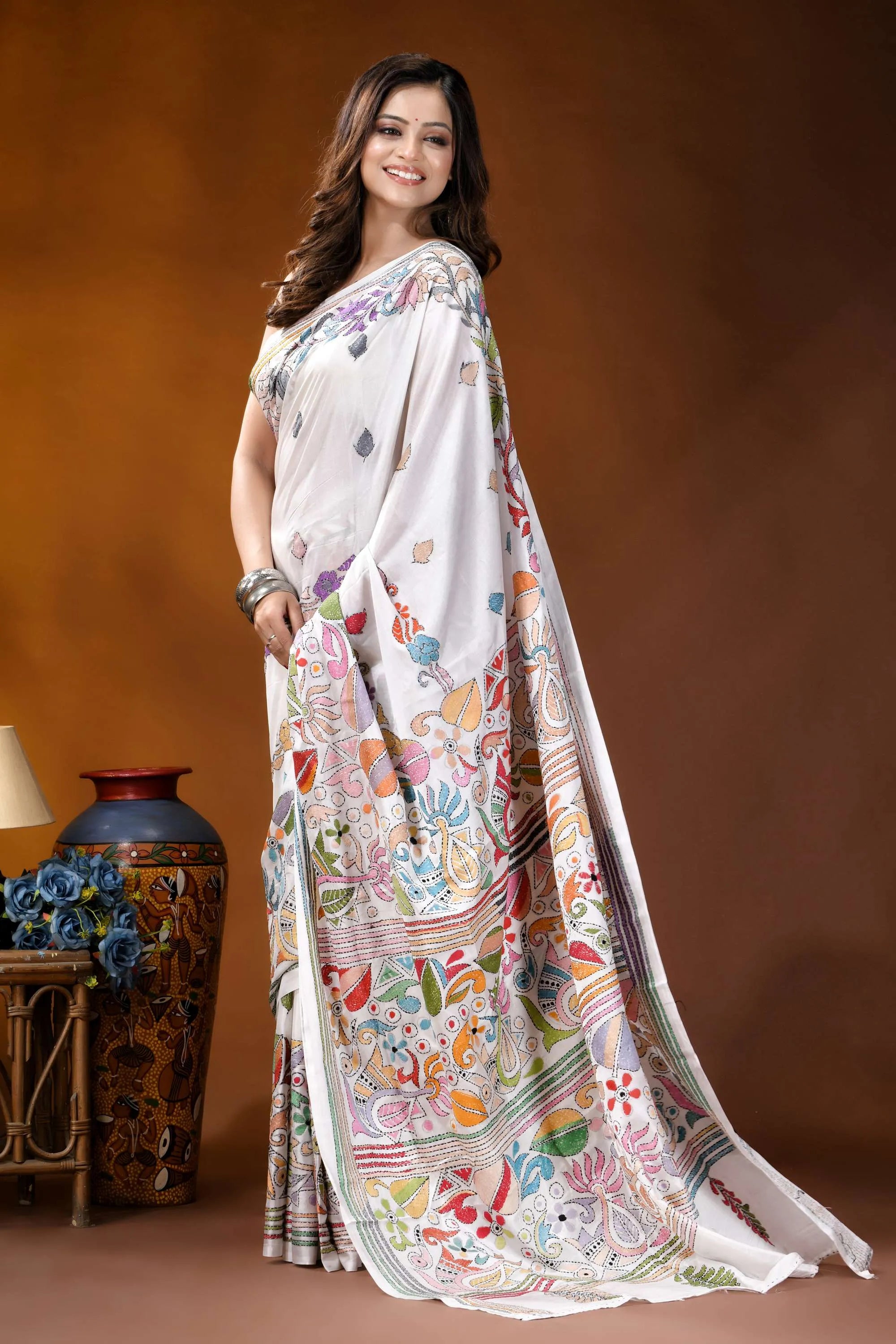 White folk floral design handcrafted silk kantha stitch saree white silk saree adorned vibrant 4
